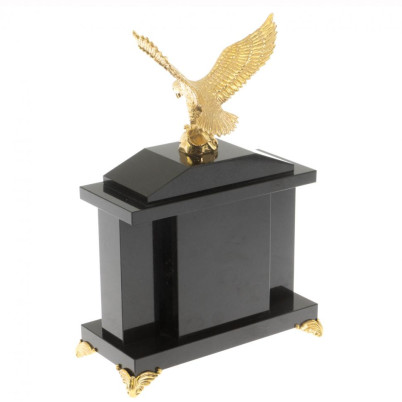 Часы &quot;Орел&quot; из малахита 17,5х9х24 см