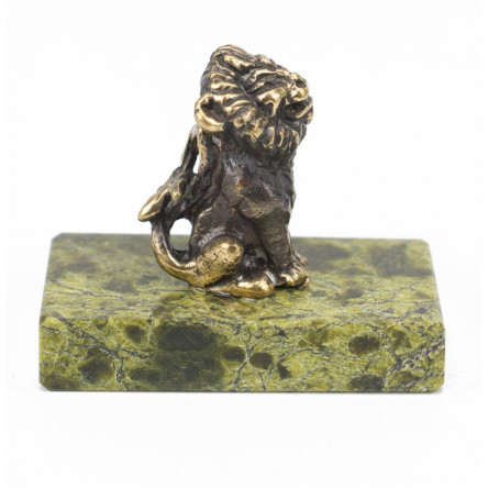 Статуэтка из бронзы на подставке из змеевика "Левушка"