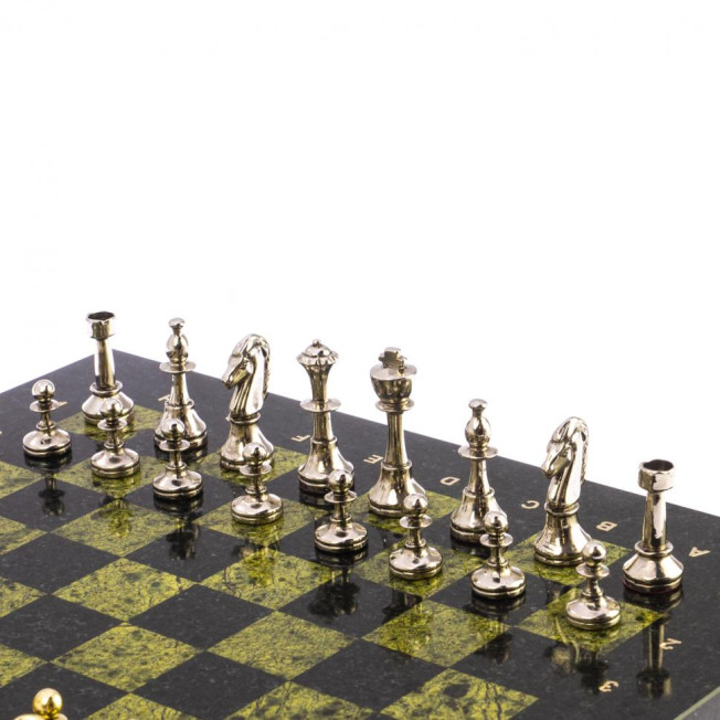 Шахматы "Стаунтон" доска 36х36 см змеевик