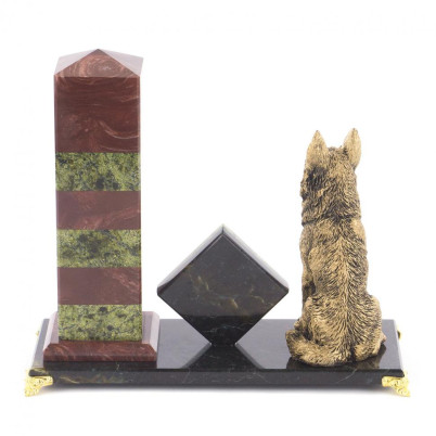 Часы из камня &quot;Пограничный столб&quot; лемезит змеевик мрамолит