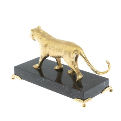 Статуэтка из бронзы &quot;Пума&quot; на подставке из камня долерит