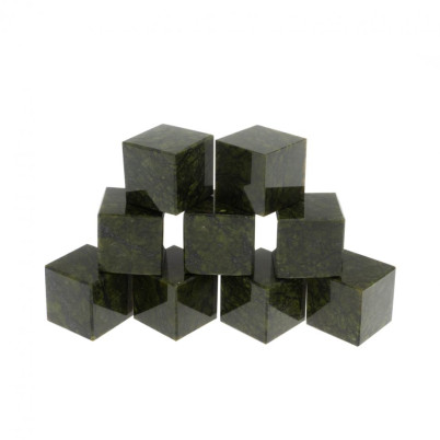 Камни для охлаждения виски набор 9 кубиков из зеленого змеевика