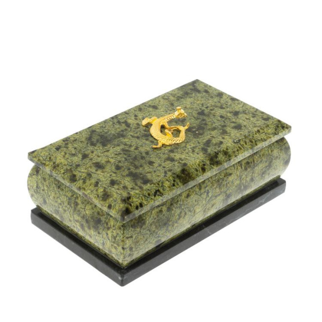 Шкатулка из змеевика с ящерицей 12,5х7,5х5,5 см
