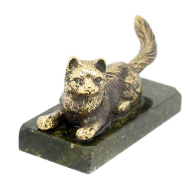 Статуэтка из бронзы и змеевика &quot;Кошка лежащая&quot;