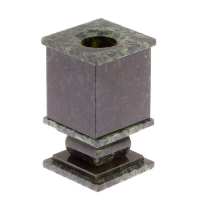 Карандашница из нефрита