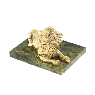 Статуэтка &quot;Лев&quot; из змеевика и бронзы
