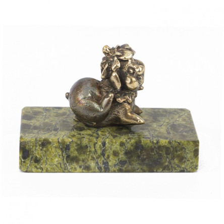 Статуэтка из бронзы и змеевика"Фунтик"