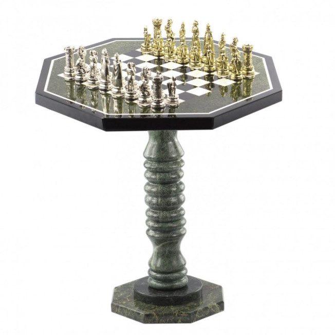 Шахматный столик из камня &quot;Средневековые рыцари&quot; фигуры металлические
