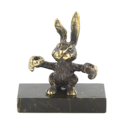 Статуэтка из бронзы и змеевика &quot;Заяц боксер&quot;