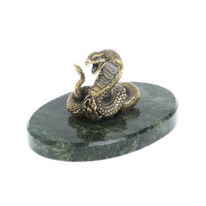 Статуэтка &quot;Кобра&quot; на подставке из шабровского змеевика 10х7,5х5,5 см