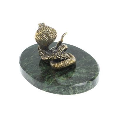 Статуэтка &quot;Кобра&quot; на подставке из шабровского змеевика 10х7,5х5,5 см