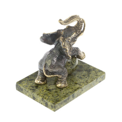 Статуэтка &quot;Слон с шаром цирк&quot; бронза змеевик