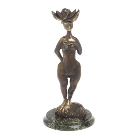 Статуэтка из бронзы и змеевика "Банщица"