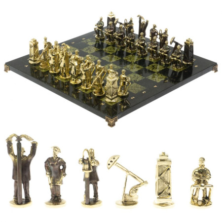 Шахматы настольные &quot;Нефтяники&quot; 44х44 см змеевик