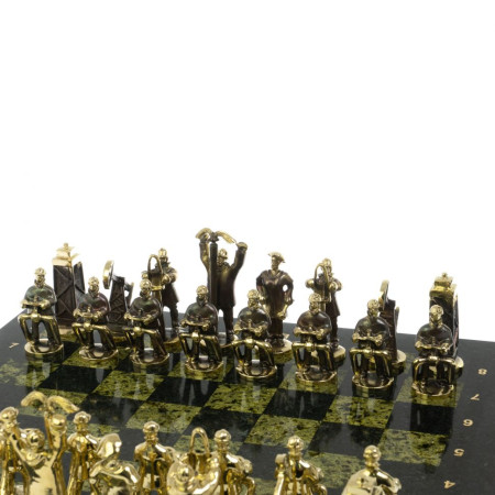 Шахматы настольные &quot;Нефтяники&quot; 44х44 см змеевик