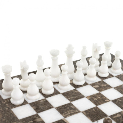 Шахматы сувенирные "Битва" камень мрамор ракушечник 25х25 см