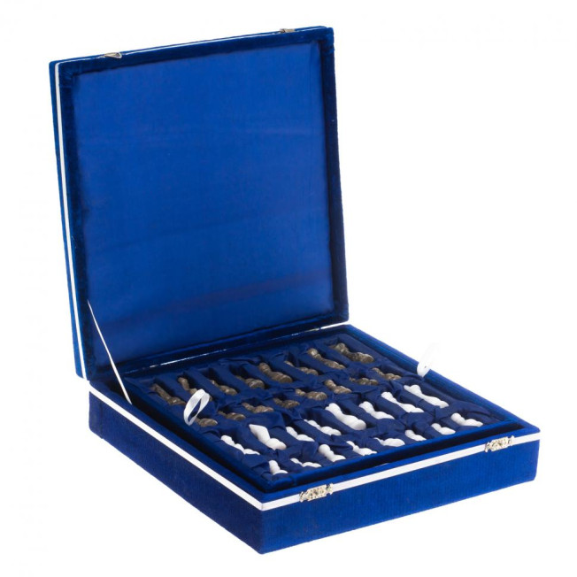 Шахматы сувенирные "Битва" камень мрамор ракушечник 25х25 см