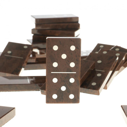 Домино из камня обсидиан