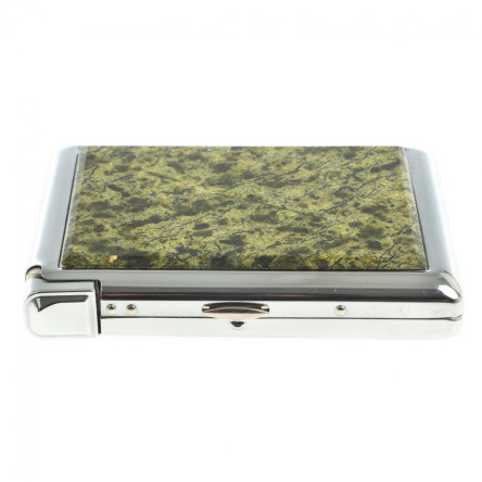 Портсигар 20 сигарет с зажигалкой камень змеевик светлый