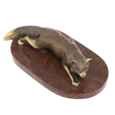 Статуэтка &quot;Лис крадется&quot; из бронзы на подставке из лемезита