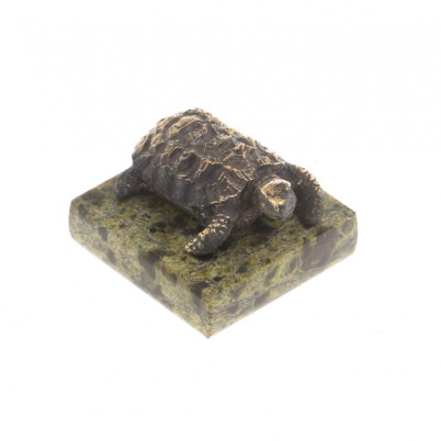 Статуэтка из бронзы &quot;Черепаха №2&quot; на подставке из змеевика