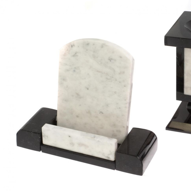 Настольный набор &quot;Орел&quot; из мрамора с бюваром и лотком А4