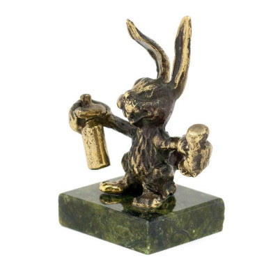 Статуэтка &quot;Заяц с бутылкой&quot; бронза змеевик