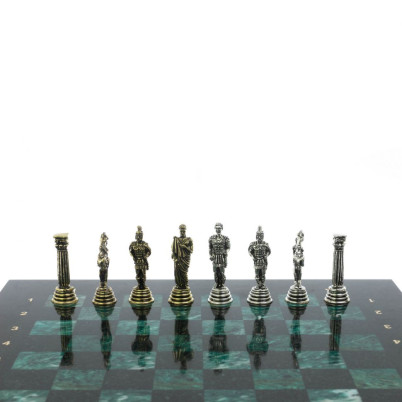 Шахматы "Римские легионеры" доска 32х32 шабровский змеевик