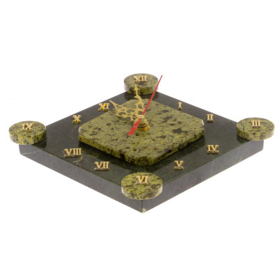 Часы настенные "Элегант" камень змеевик