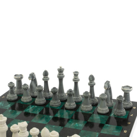 Шахматы "Стаунтон" из мрамолита / шабровский змеевик доска 40х40 см