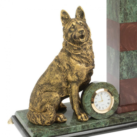 Подарочные часы из камня "Пограничный столб"