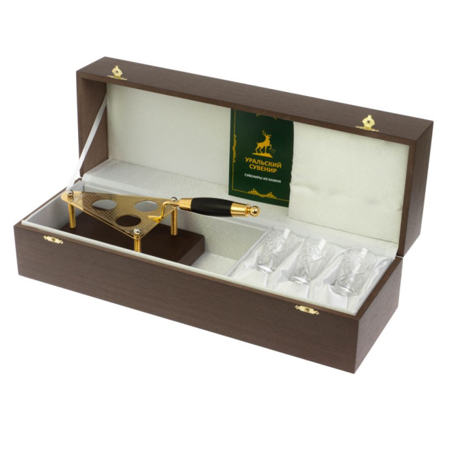 Водочный набор "Строительный мастерок" с тремя стопками Златоуст