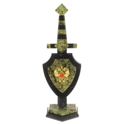 Настольный сувенир &quot;Щит и меч&quot; камень змеевик 10х7х28 см