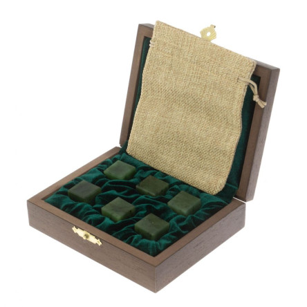 Камни для виски 6 кубиков из саянского нефрита в подарочной коробке